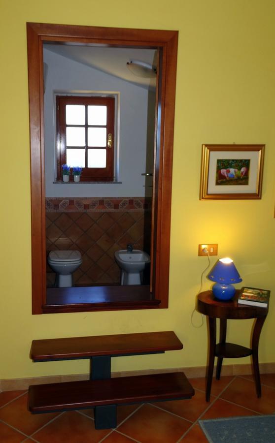 Bed and Breakfast Bb Doliahouse Dolianova Camera foto